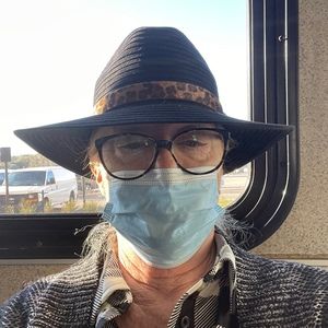 Meet your Posher, Paula